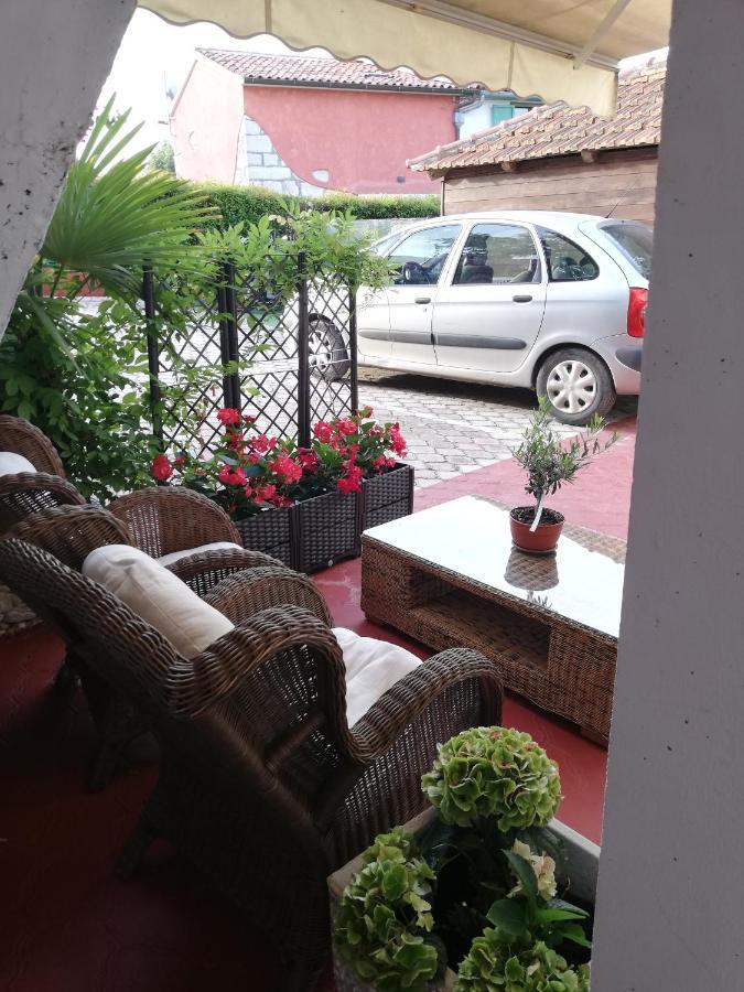Apartments Poretti For 2,In Center Parking Free In The Yard,6 Min Beach Walk Rovinj Exteriér fotografie