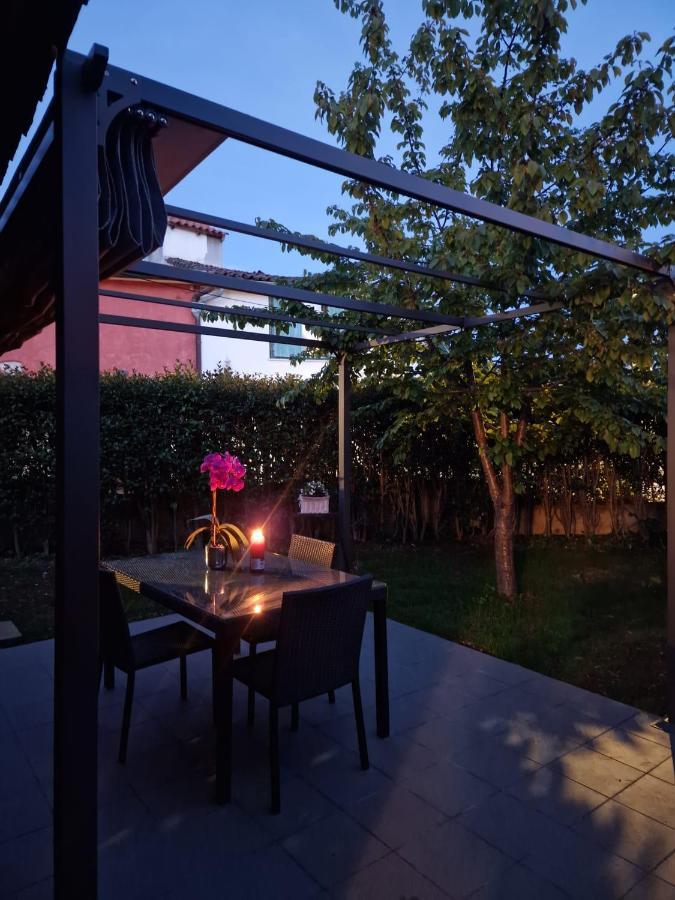 Apartments Poretti For 2,In Center Parking Free In The Yard,6 Min Beach Walk Rovinj Exteriér fotografie